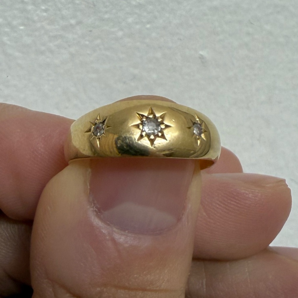 ❗️SOLD❗️18k Yellow Gold Antique Vintage Old Mine Cut Gypsy Ring size 7.25